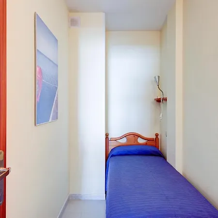 Apartment Francesc Macia 57 - Barneda Roses